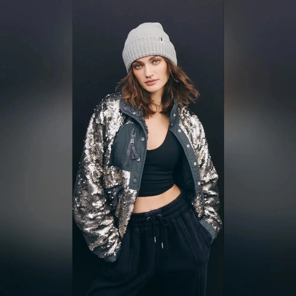 Free People Movement Hit the Slope Graphite Sequined Sold Out Jacket Size M - Picture 1 of 4